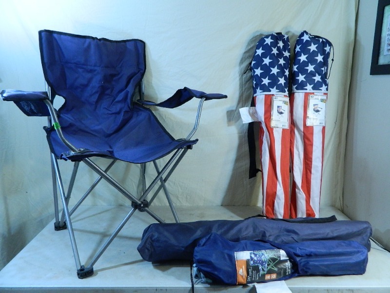 lot 53 image: 5 Assorted Camp Chairs