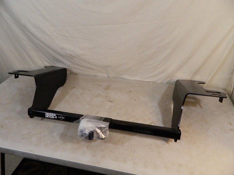 lot 67 image: New Hidden Hitch