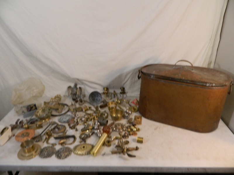 lot 69 image: Large Assortment of Metal Items