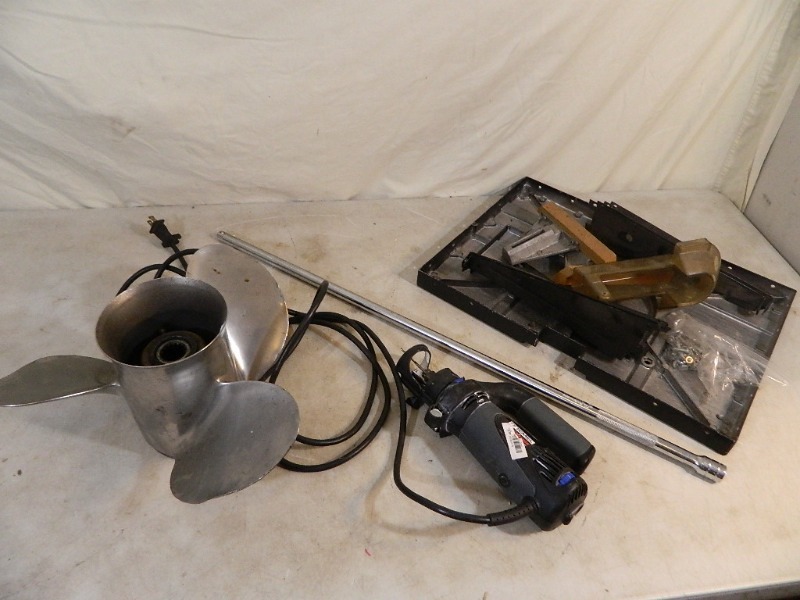lot 76 image: Dremel Rotary Tools, Router Table,  Large Socket Extension, More