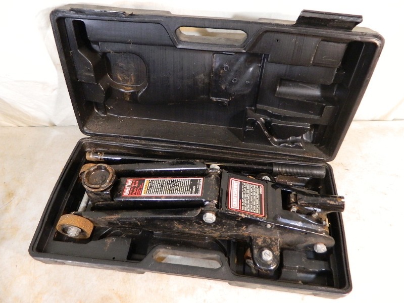 lot 94 image: Craftsman Floor Jack