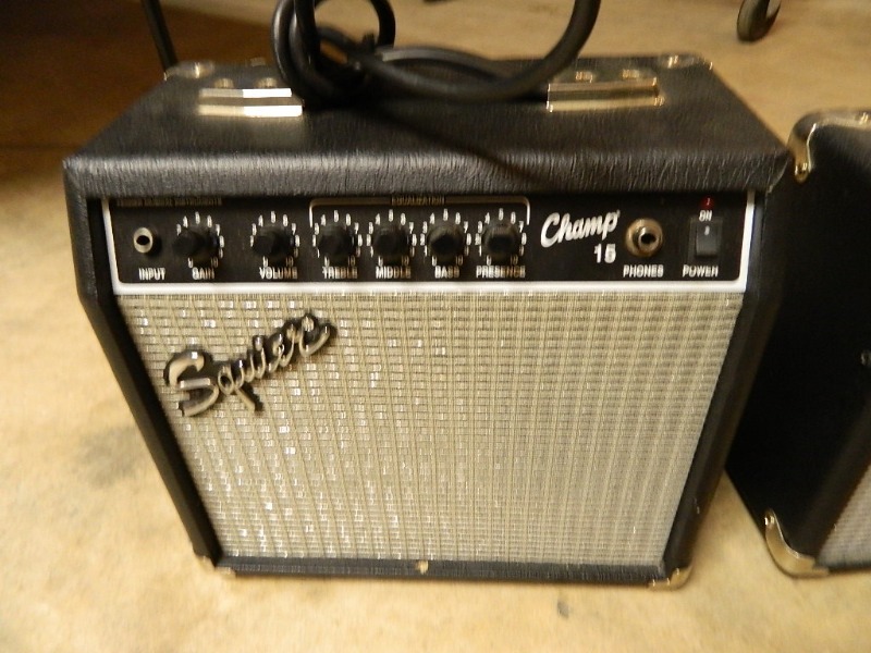 lot 97 image: 3 Small Guitar Amps