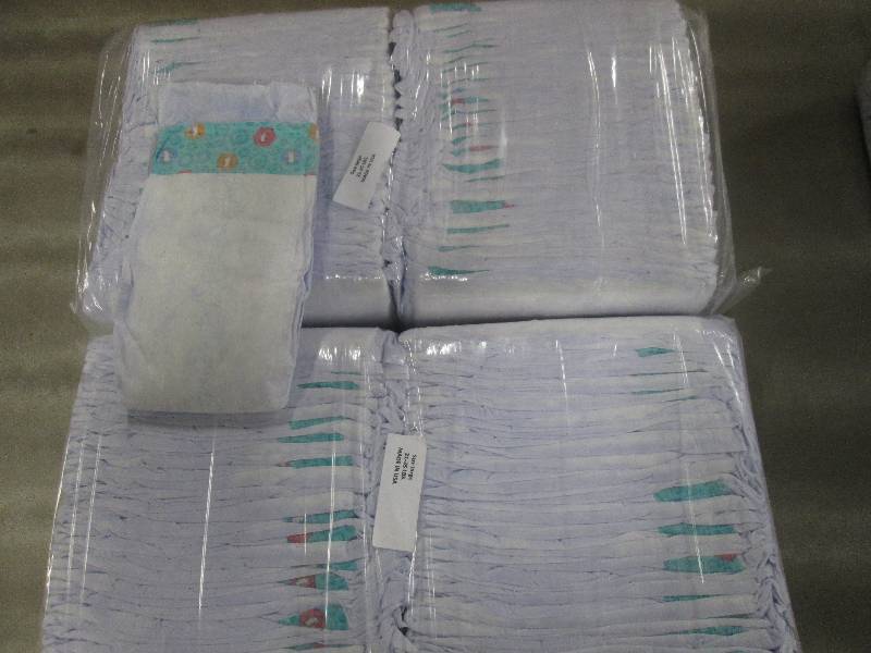 2 Packs of 50 each Disposable Diape...