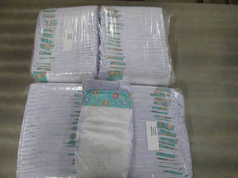 2 Packs of 50 each Disposable Diape...