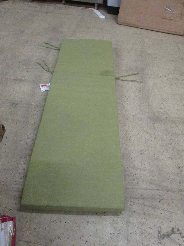 Luxe Solid Outdoor Chaise Lounge Cu...