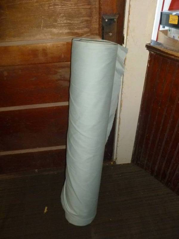 lot 8 image: Canvas