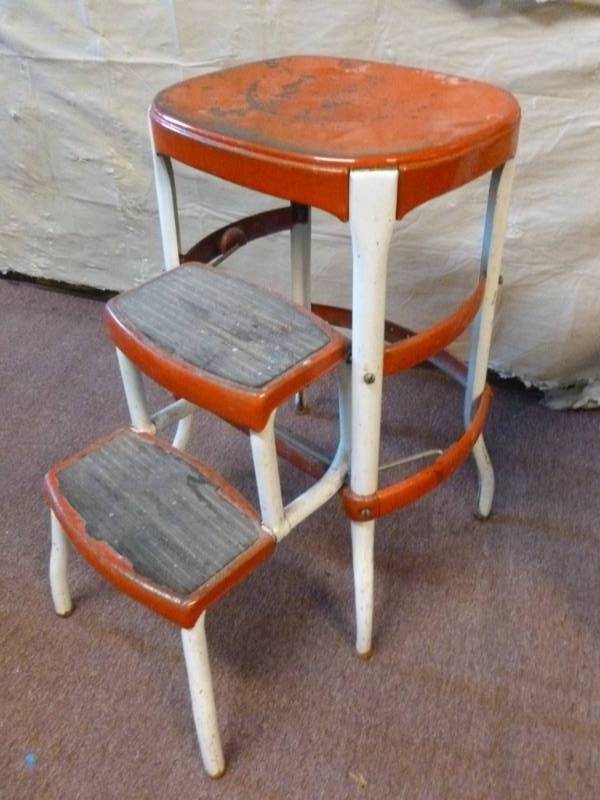 lot 63 image: Vintage Step Stool