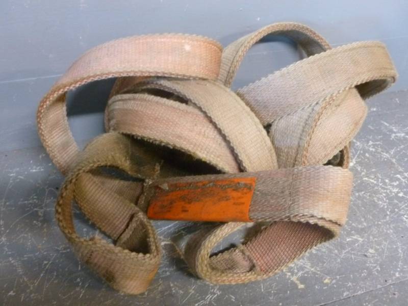 lot 75 image: Tow Strap