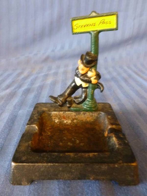 lot 88 image: Cast Iron Ashtray
