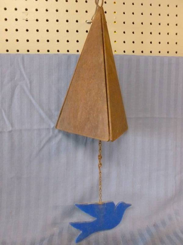 lot 93 image: Wind Chime
