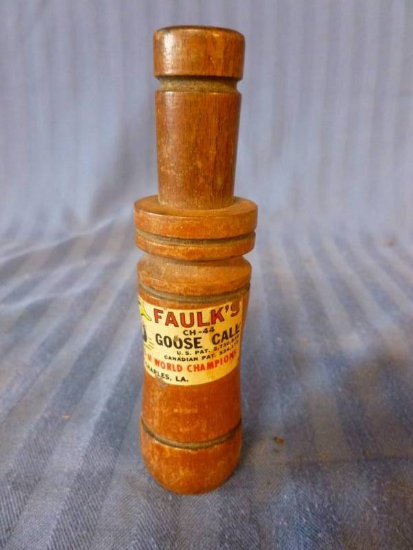 lot 121 image: Vintage Game Call