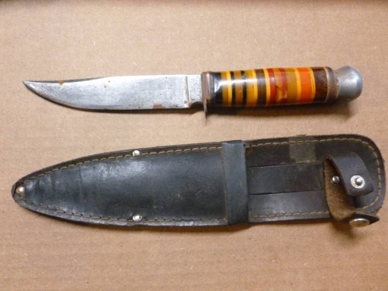 lot 142 image: Vintage Knife