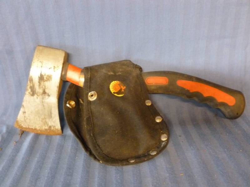 lot 143 image: Camp Ax
