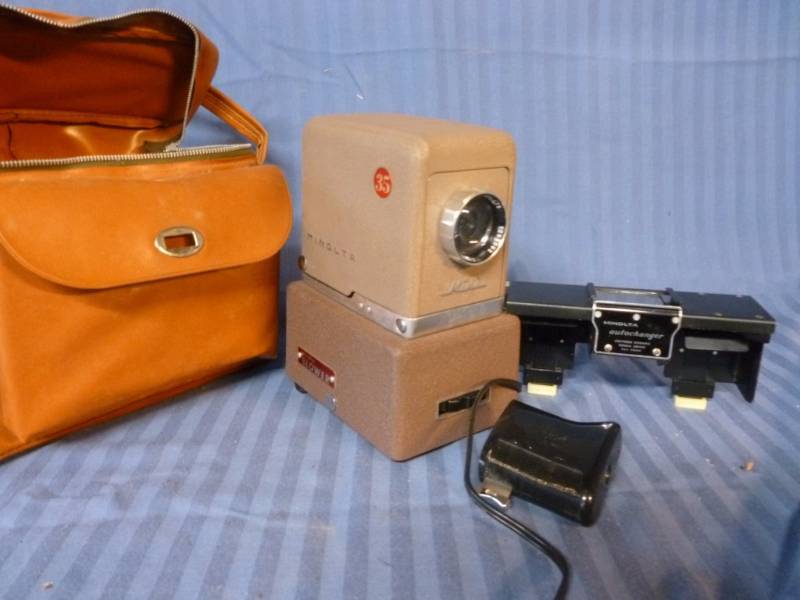 lot 218 image: Vintage Camera