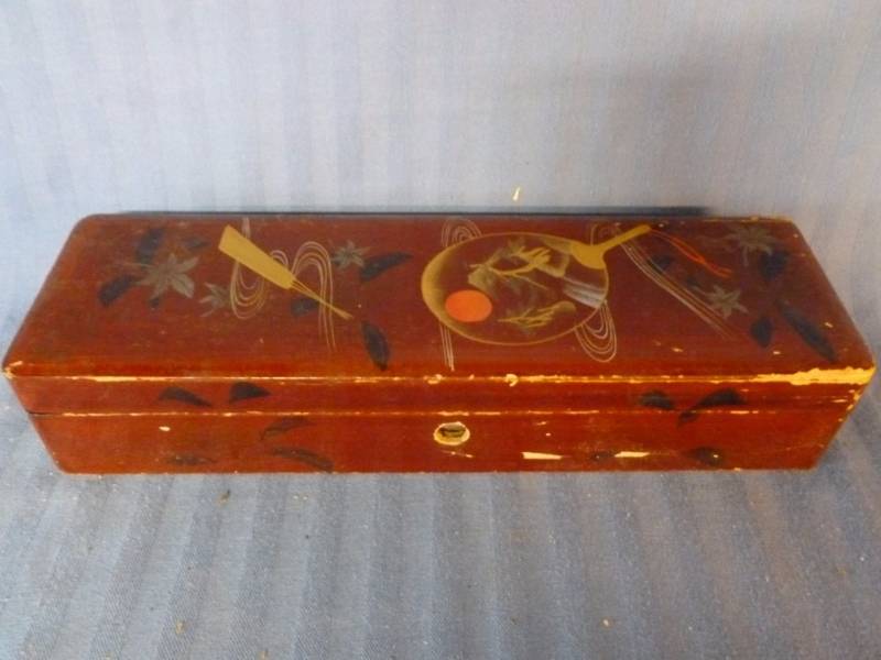 lot 242 image: Vintage Items