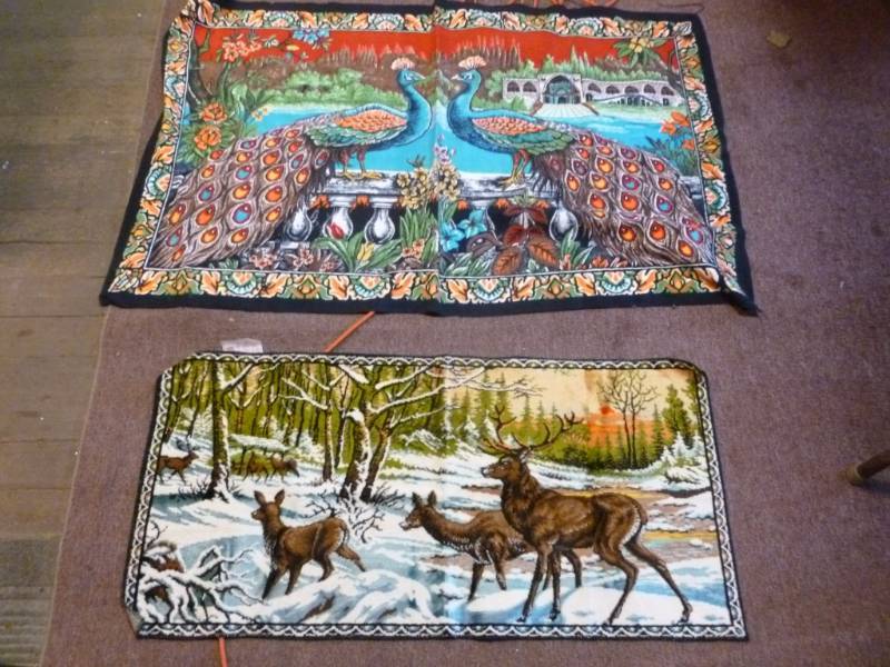 lot 253 image: Vintage Wall Tapestry