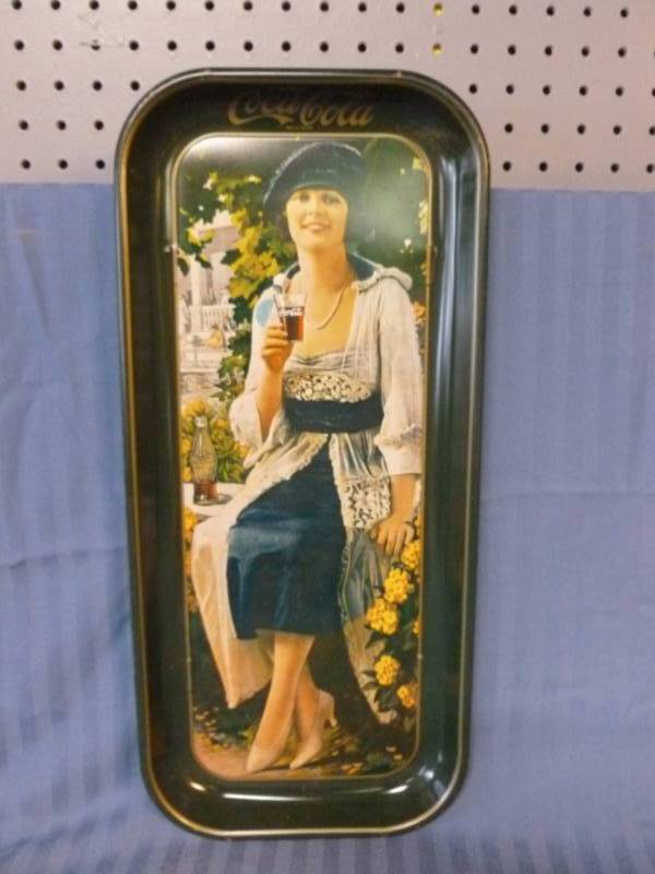 lot 269 image: Vintage Coca-Cola Tray