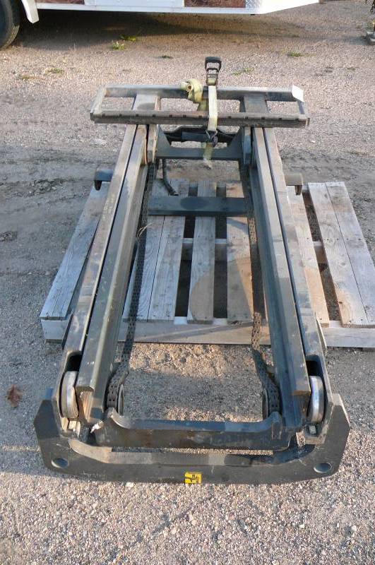 Forklift Mast With Cylinder