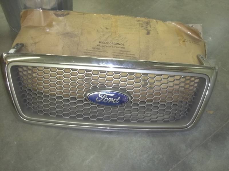 Ford F-150 Grill