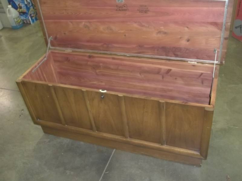 Cedar Chest By Lane
