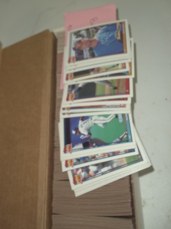 1991 Topps Baseball Cards 570 Cards no duplicates
