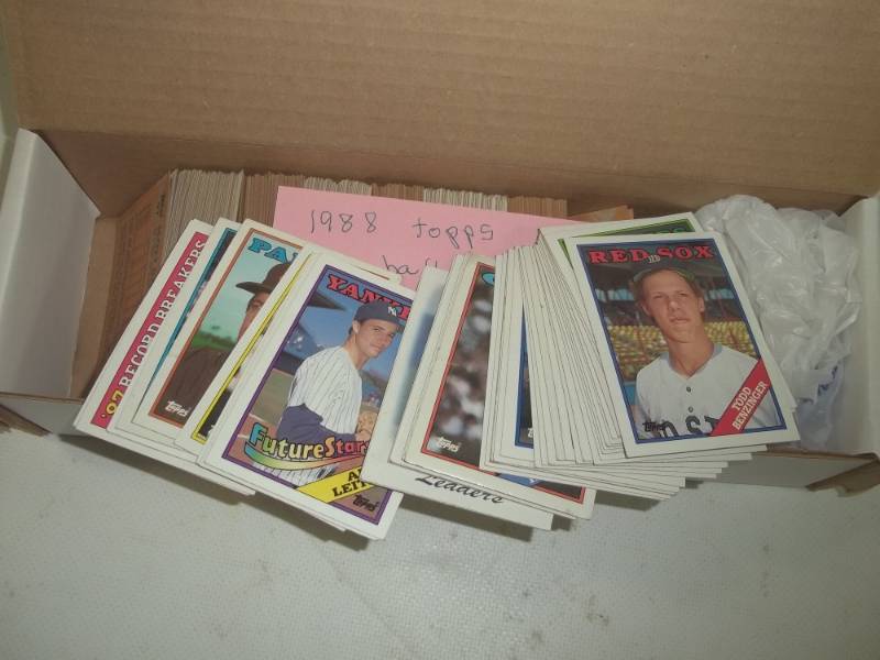 1988 Topps Baseball Cards 325 Cards no duplicates