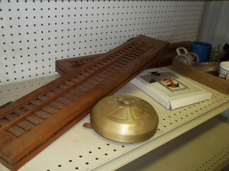 Household Dcor and Assorted Items