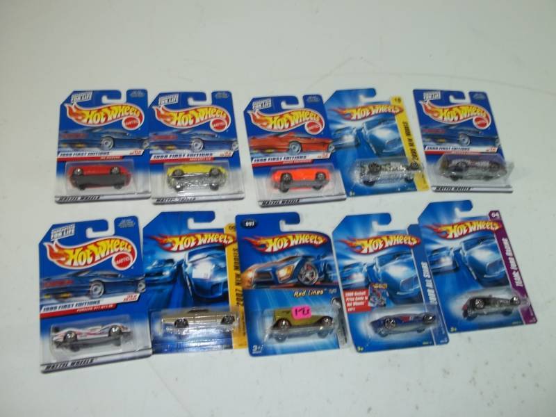 10 Hot wheels Cars
