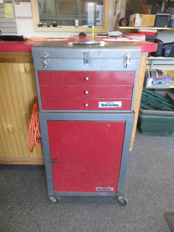 Tool chest