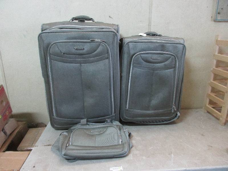 Luggage Set