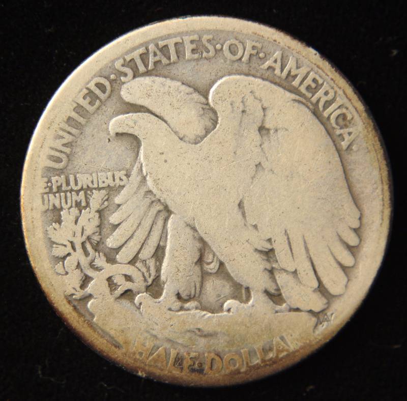 1920 WALKING LIBERTY SILVER HALF DOLLAR