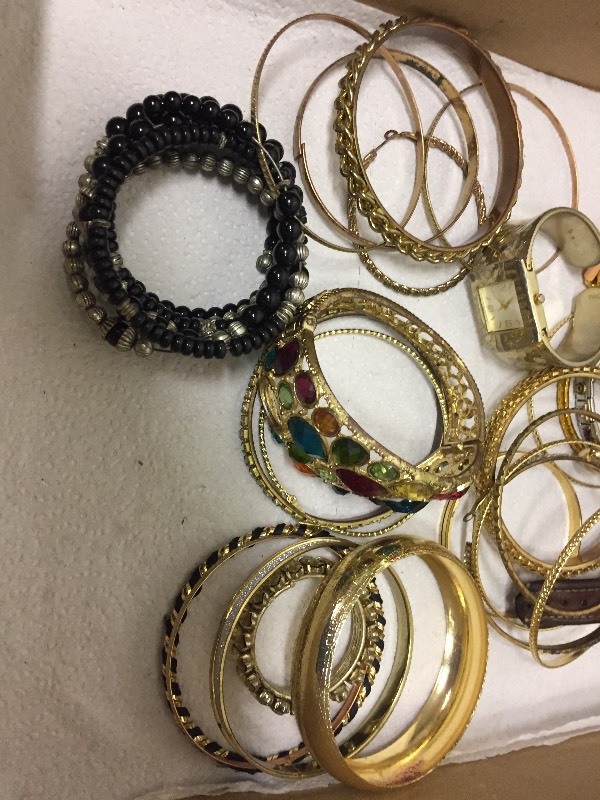 lot 116 image: Costume Jewelry - Bracelets & Watches