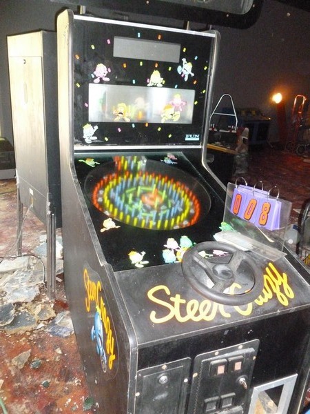 SnS Auctions # 290 Arcade & Amusement equipment