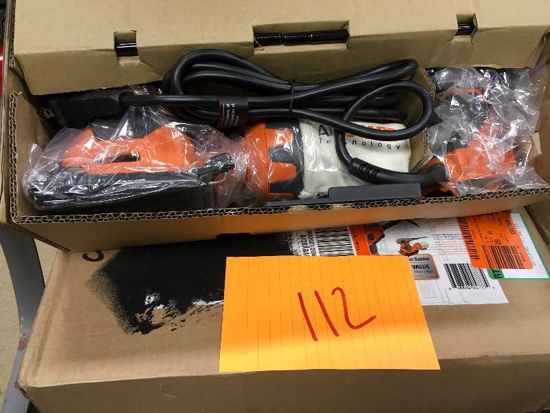 lot 112 image: RIDGID 5.5 Amp trim router with 14 sheet sander used in working condition