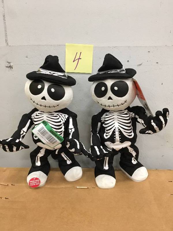 lot 4 image: Set of 2 12.5 in. Animated Dancing Skeleton - PA16064X