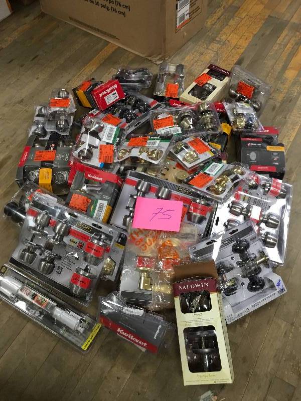 lot 75 image: Lot of assorted door hardware not inspected