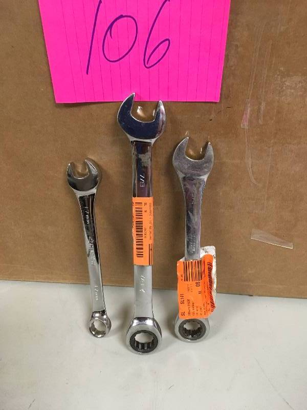 lot 106 image: sert of husky ratchets
