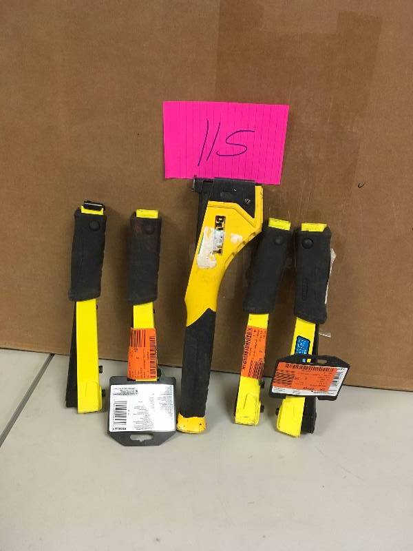 lot 115 image: Lot of assorted Tacker Hammers