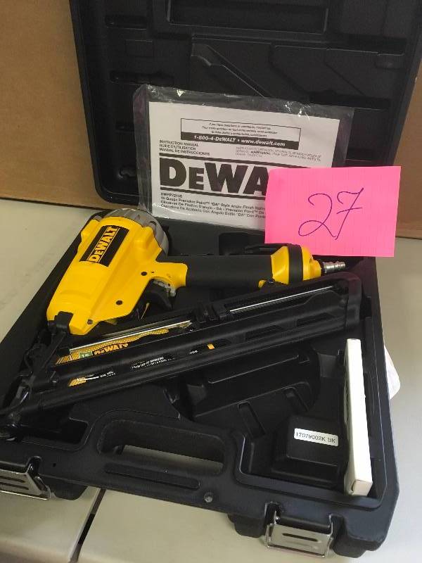 lot 27 image: Dewalt Pneumatic 15-Gauge DA Nailer in like new condition