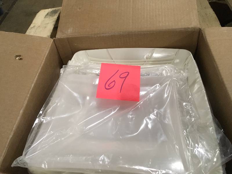 lot 69 image: Nutone 763n Ventilation Exhaust Fan Wlight