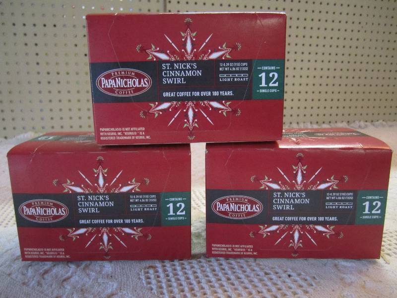 lot 1 image: Lot of 36 Single Cup Papa Nicholas ...