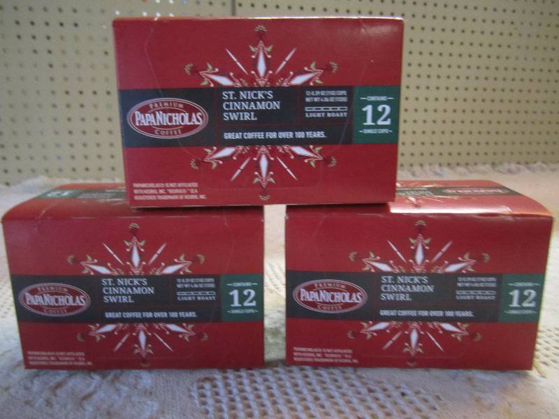 lot 5 image: Lot of 36 Single Cup Papa Nicholas ...