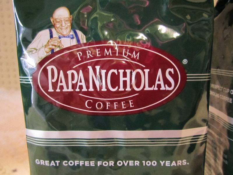 lot 27 image: Lot of 3 Bags Papa Nicholas Premium...