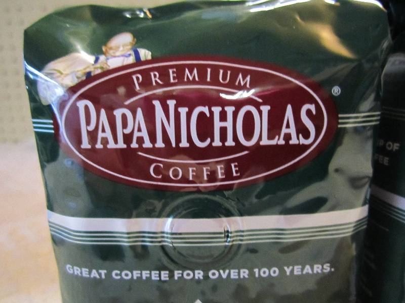 lot 37 image: Lot of 3 Bags Papa Nicholas Premium...