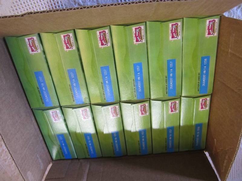 lot 69 image: Case of 12 Betty Crocker Suddenly S...
