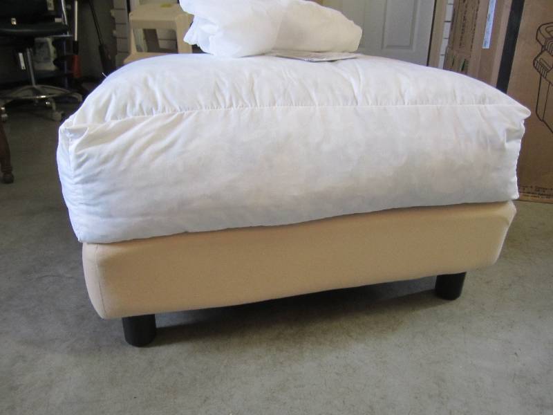 lot 95 image: Down Topped Ottoman Approx. 32 x 2...