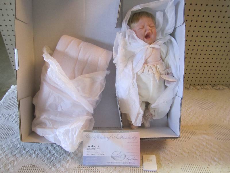 lot 98 image: Artist Studio Lee Middleton Origina...