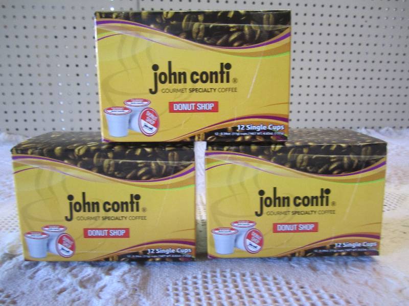 lot 122 image: Lot of 36 Single Cups John Conti Go...
