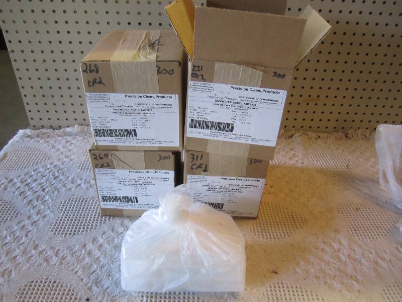 lot 134 image: Lot of 1200 - 3 x 8 Clean Bags fr...