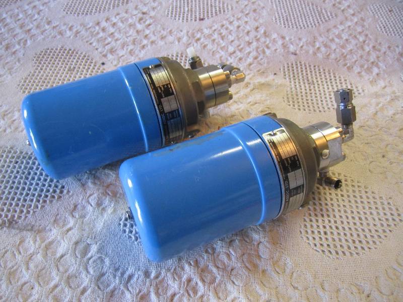 lot 142 image: Lot of 2 H.D. Baumann Valve 14 Se...